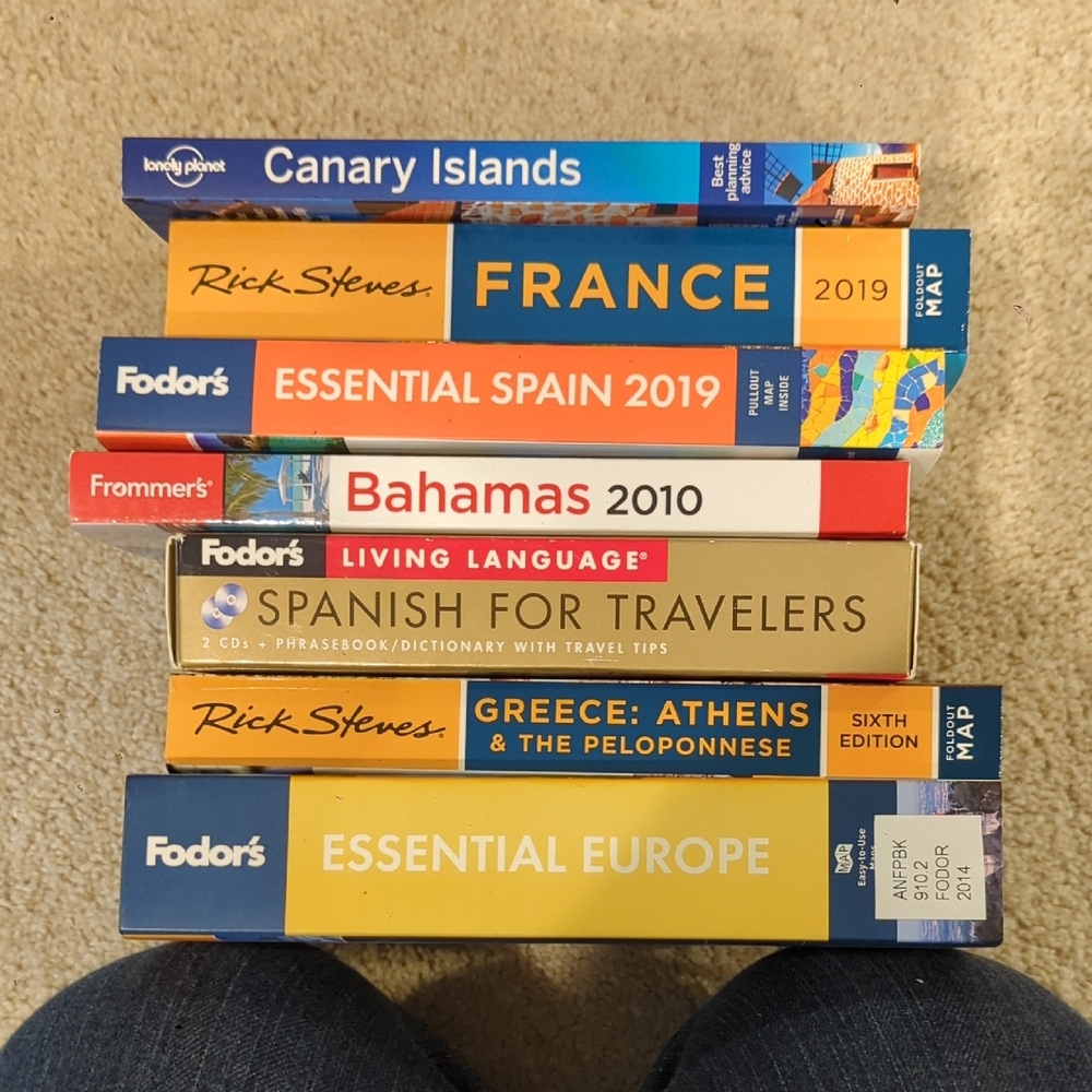 Travel Guide Book Collection - Picture 2 of 2